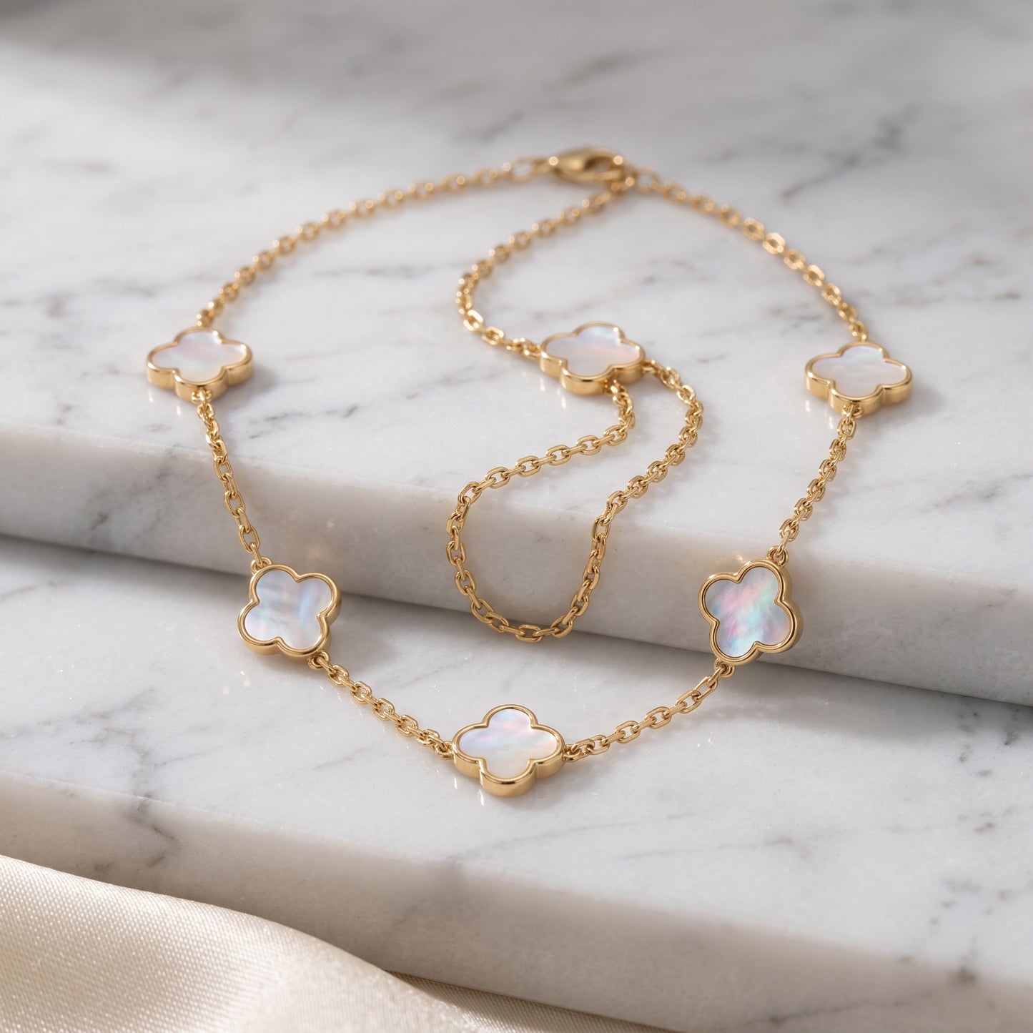 Five Motif Four Leaf Clover Necklace - Gold
