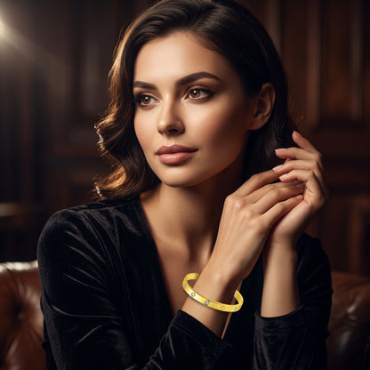 18K Gold Plated Stainless Steel Engraved CZ Bangle Bracelet - Gold