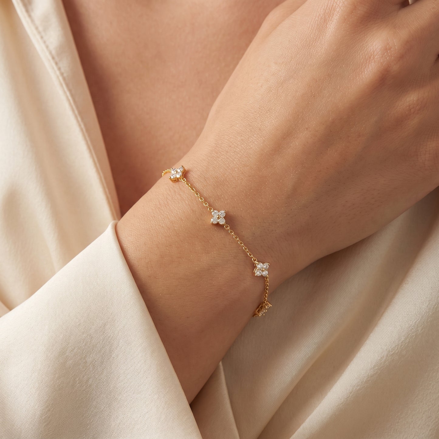 925 Sterling Silver Clover Charm Bracelet with Cubic Zirconia - Gold