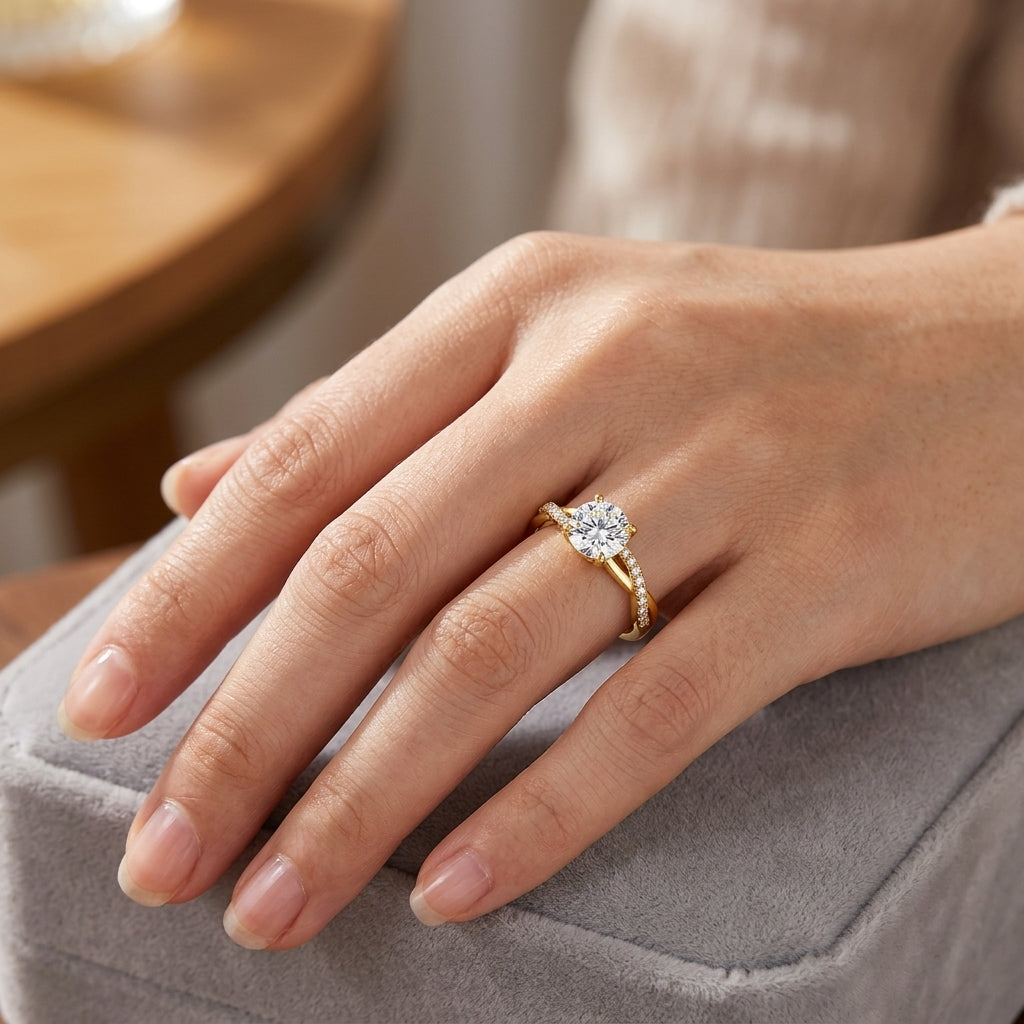 925 Sterling Silver Twisted Infinity Ring with Cubic Zirconia - Gold