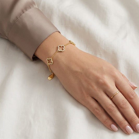 18K Gold Plated Clover Bracelet with Zircondia Crystals